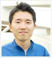 staff_photo02